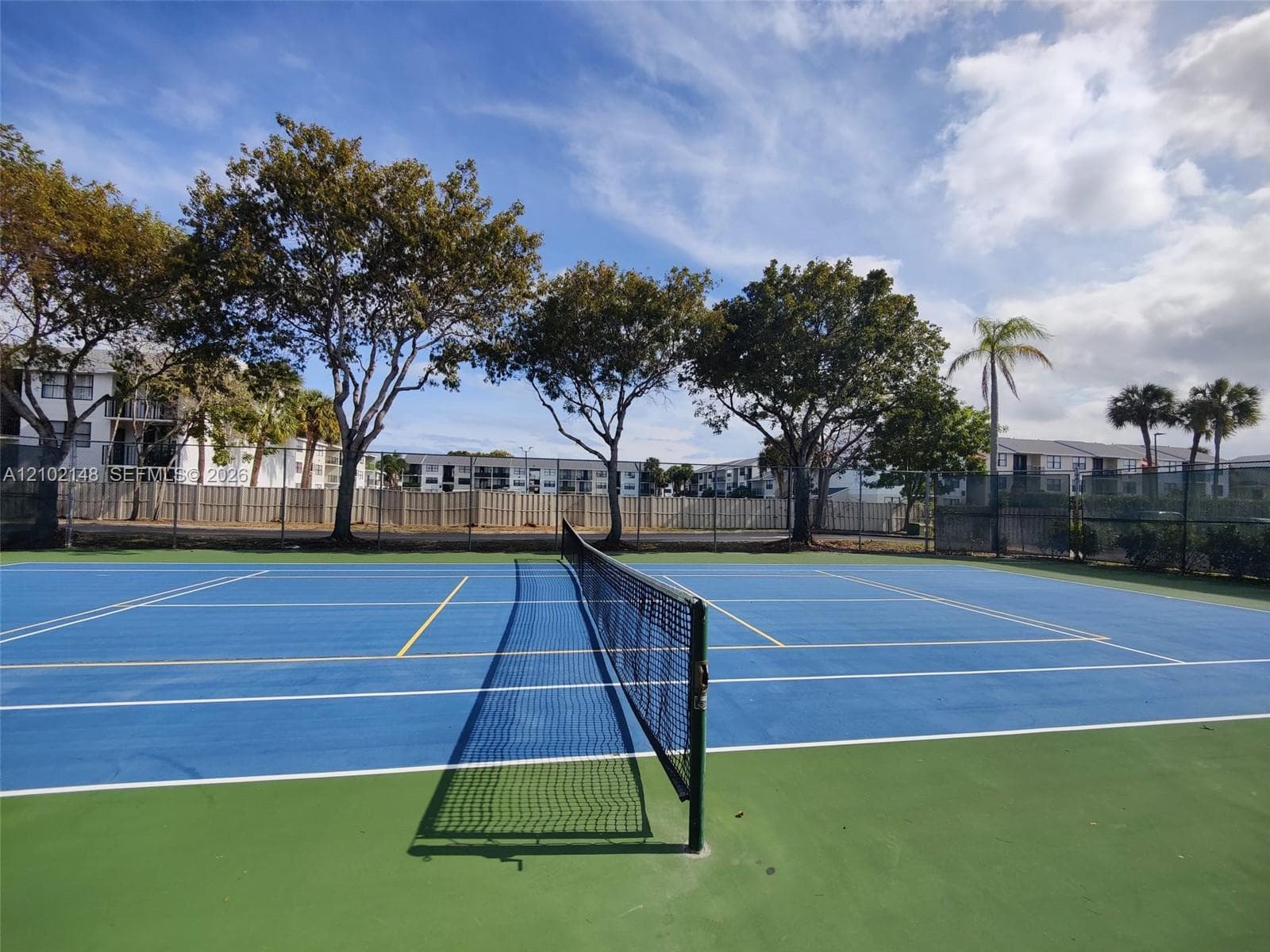 LAKE PLACE CONDOMINIUMS · #107 in West Palm Beach - Photo 32