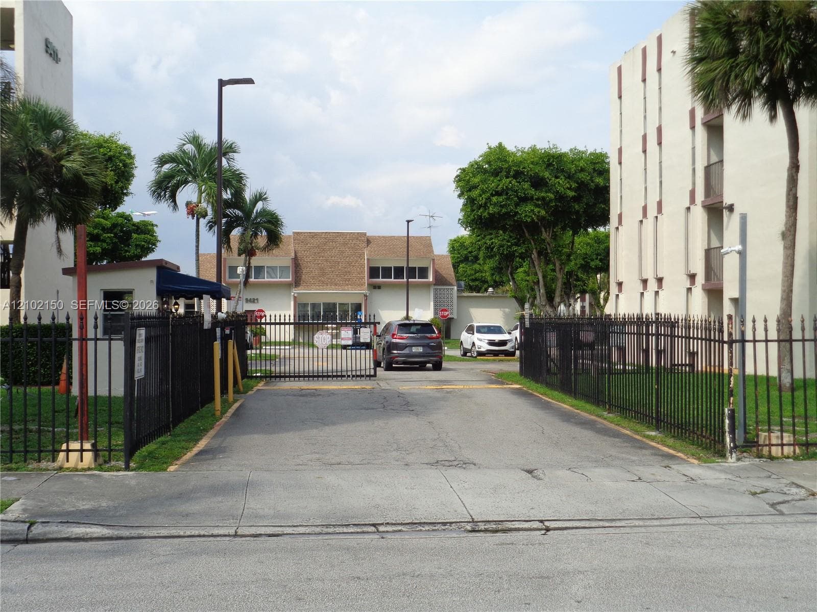 Guard Gate