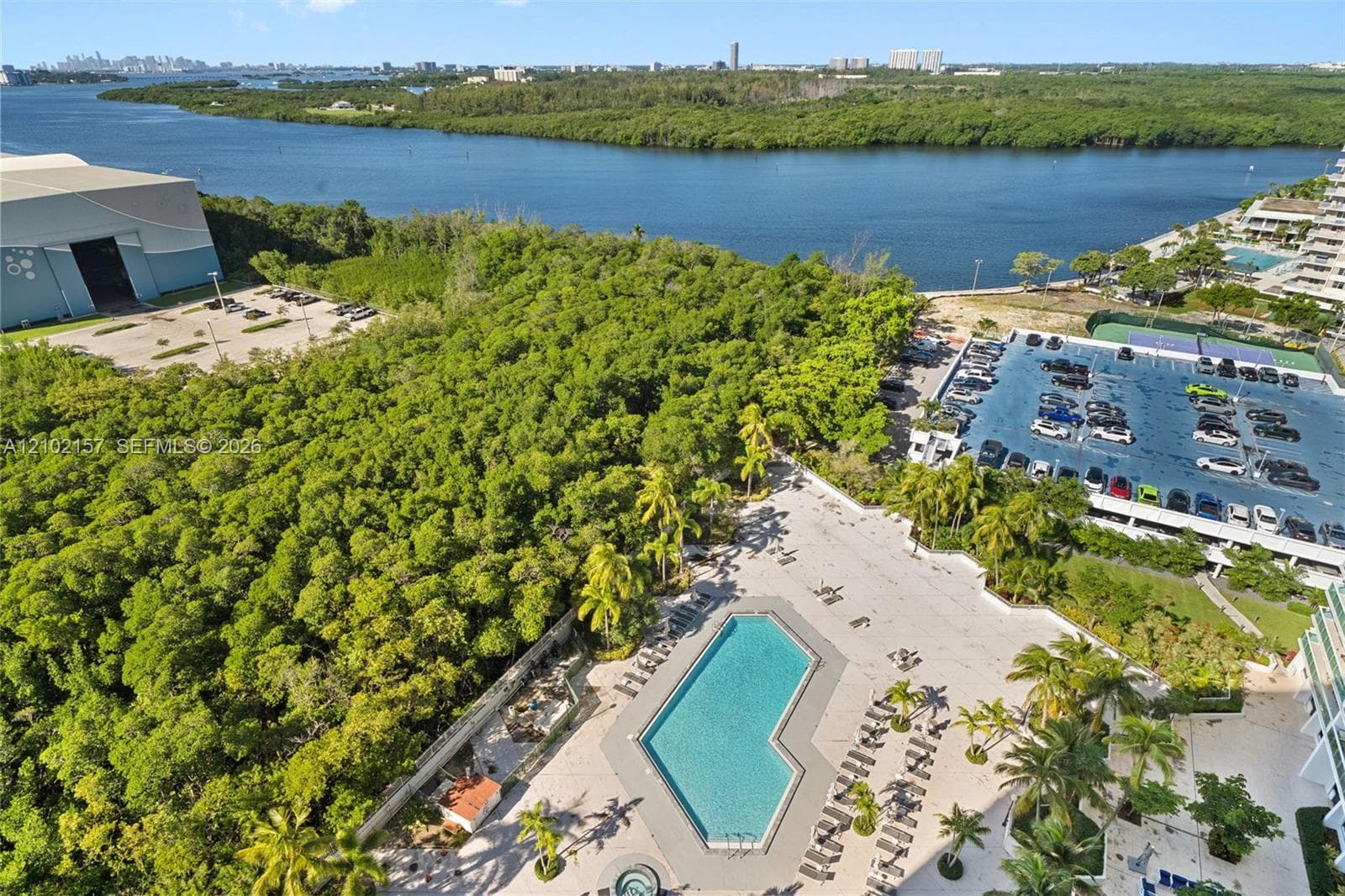 ARLEN HOUSE EAST CONDO · #1919 in Sunny Isles Beach - Photo 16