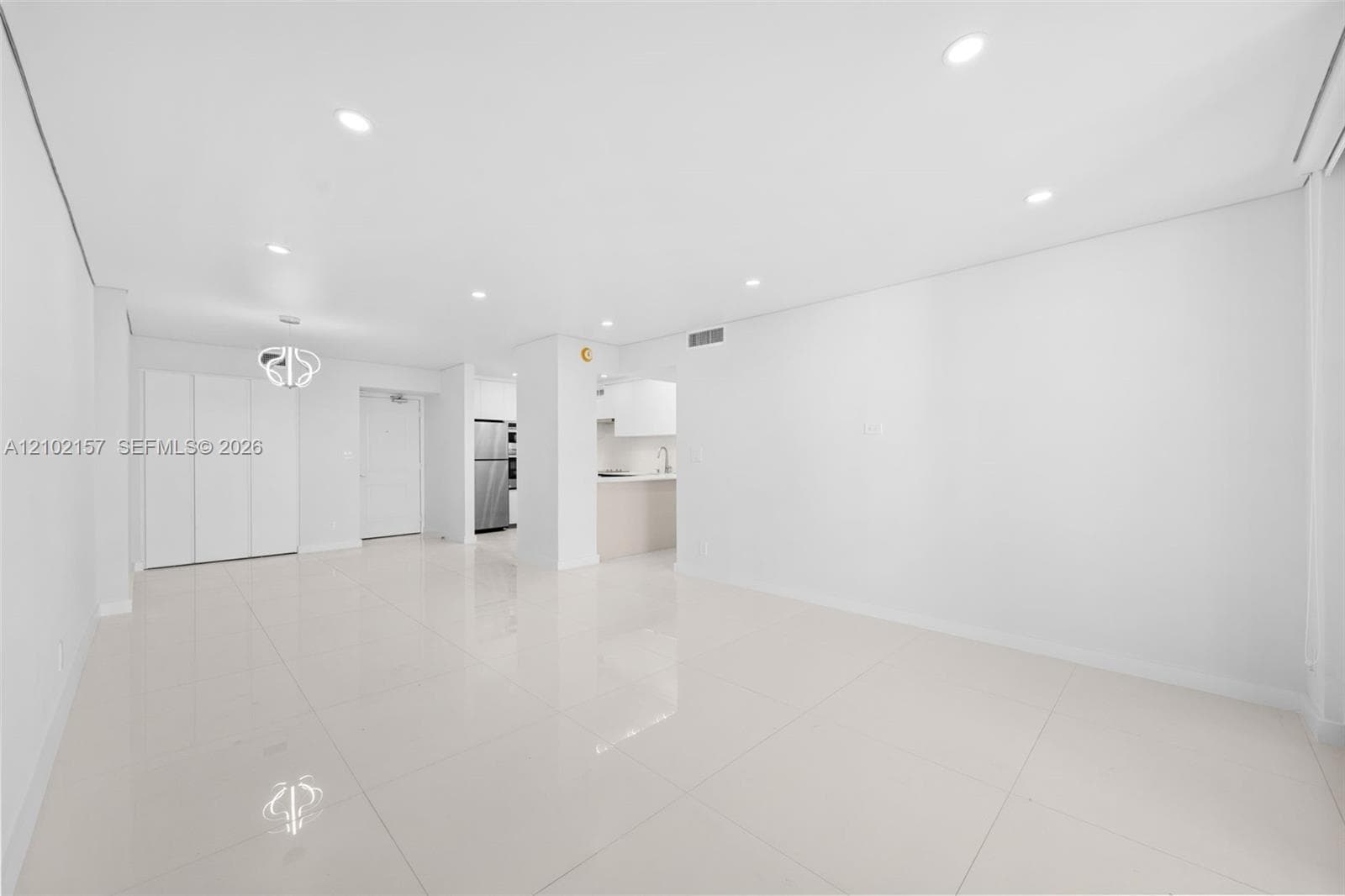 ARLEN HOUSE EAST CONDO · #1919 in Sunny Isles Beach - Photo 3