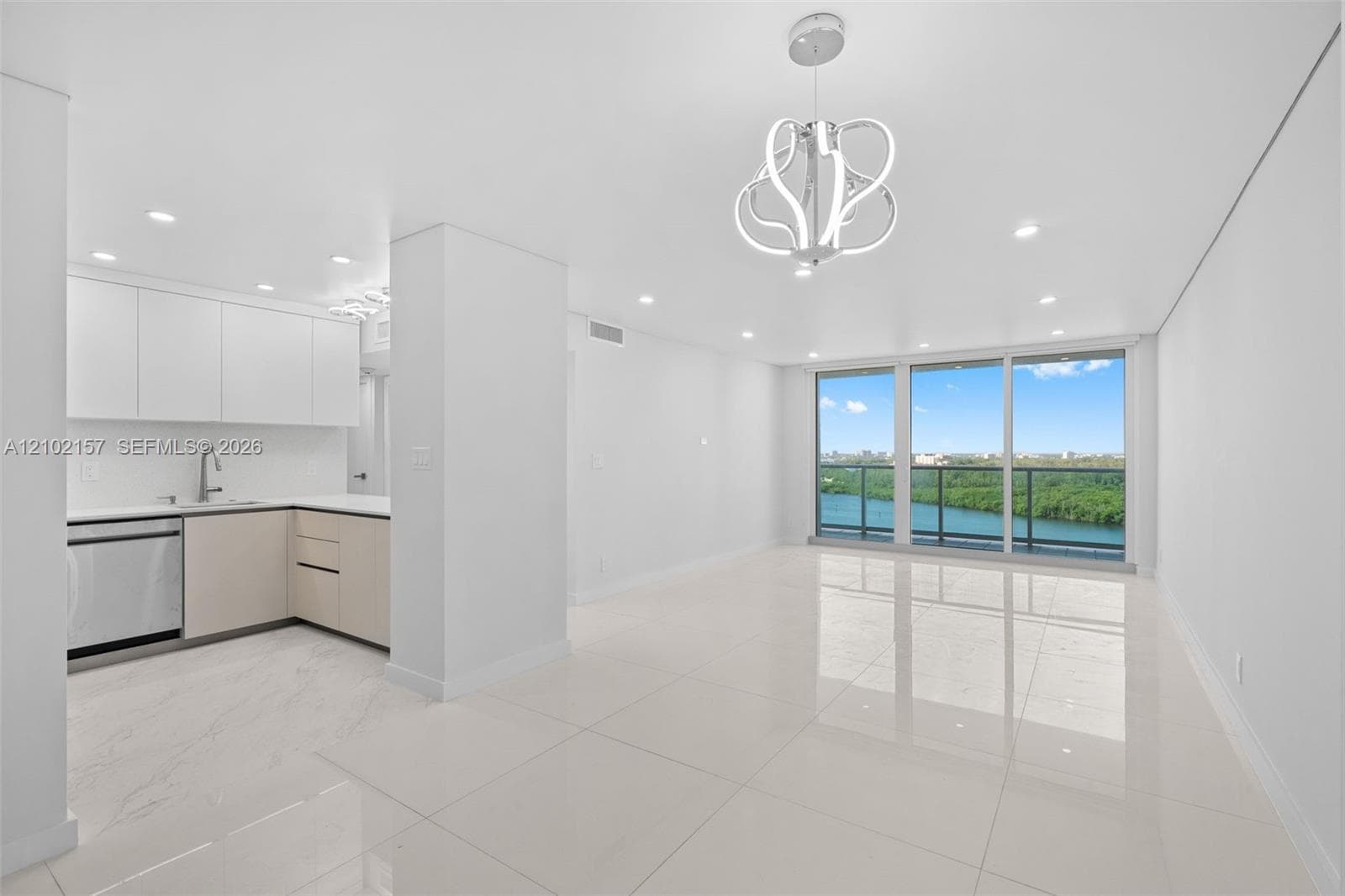 ARLEN HOUSE EAST CONDO · #1919 in Sunny Isles Beach - Photo 4