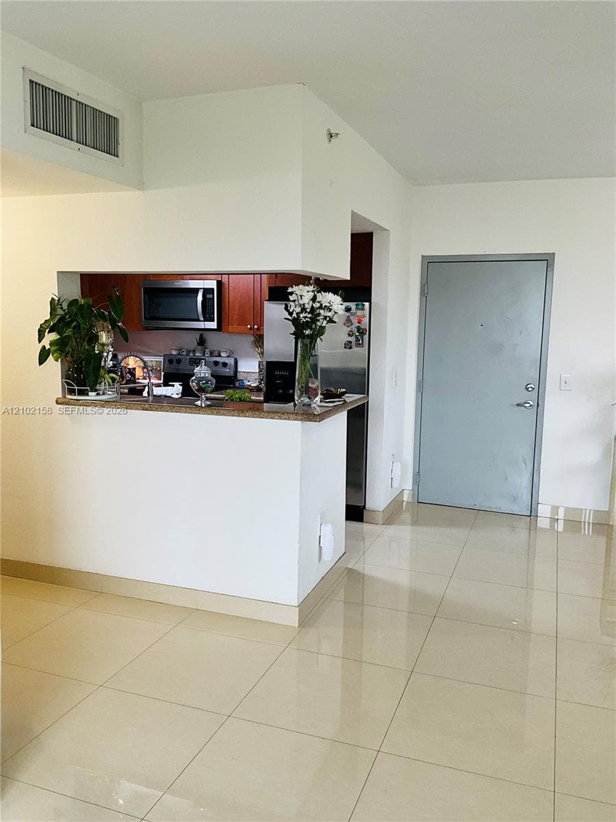 HAVANA LOFTS CONDO · #806 in Miami - Photo 22