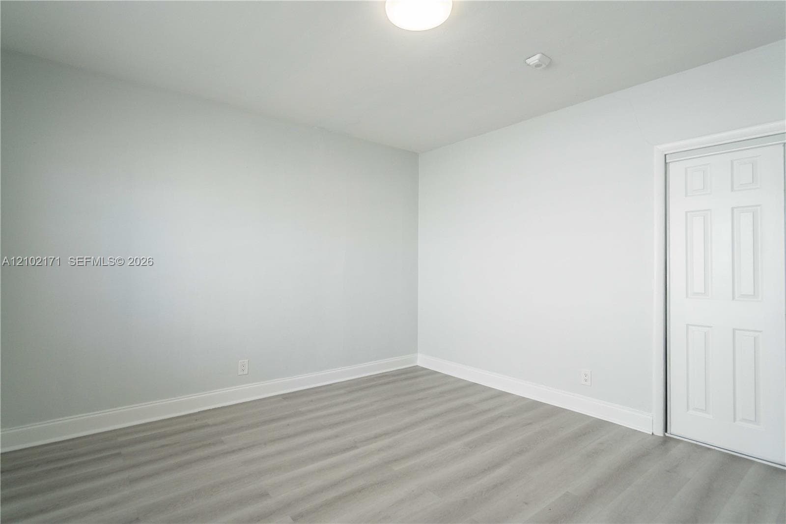 RITZ ROYAL PALM II CONDO · #7 in Miami Beach - Photo 19