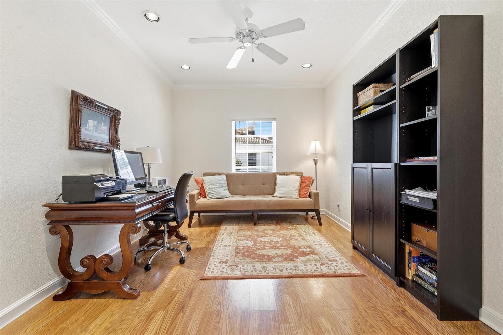 Bedroom/Office