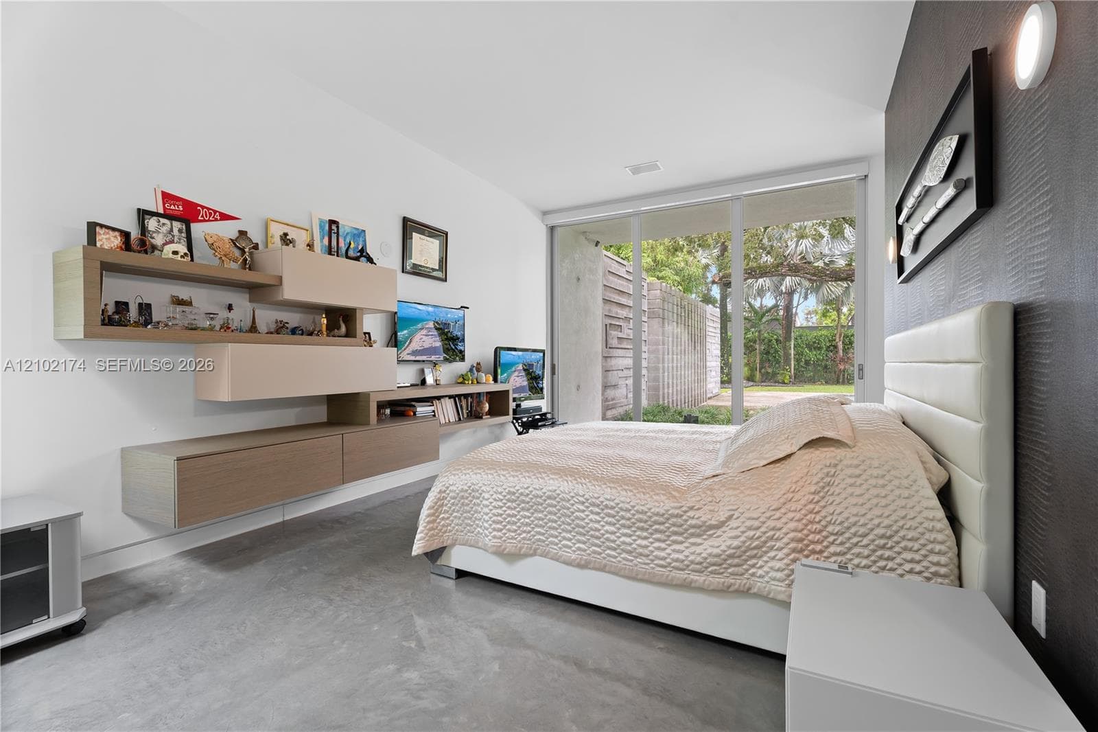 Secondary Suite