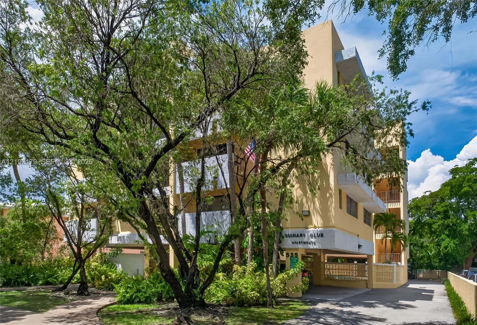 QUINARY CLUB APTS · #403 in Coral Gables - Photo 2