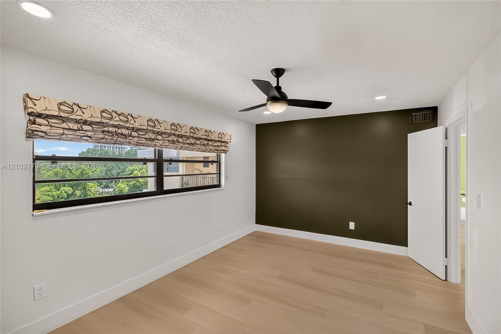 QUINARY CLUB APTS · #403 in Coral Gables - Photo 13