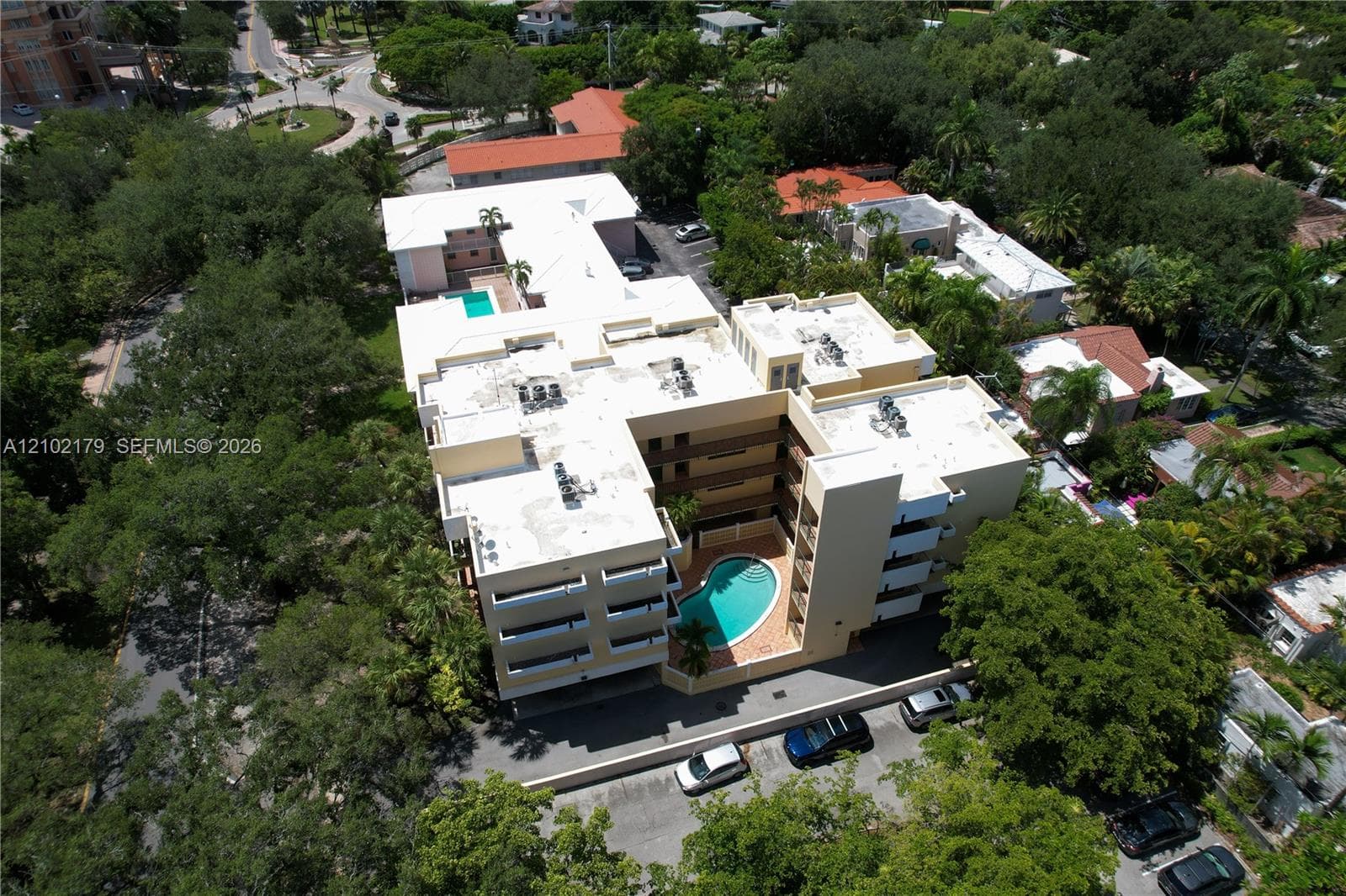 QUINARY CLUB APTS · #403 in Coral Gables - Photo 16
