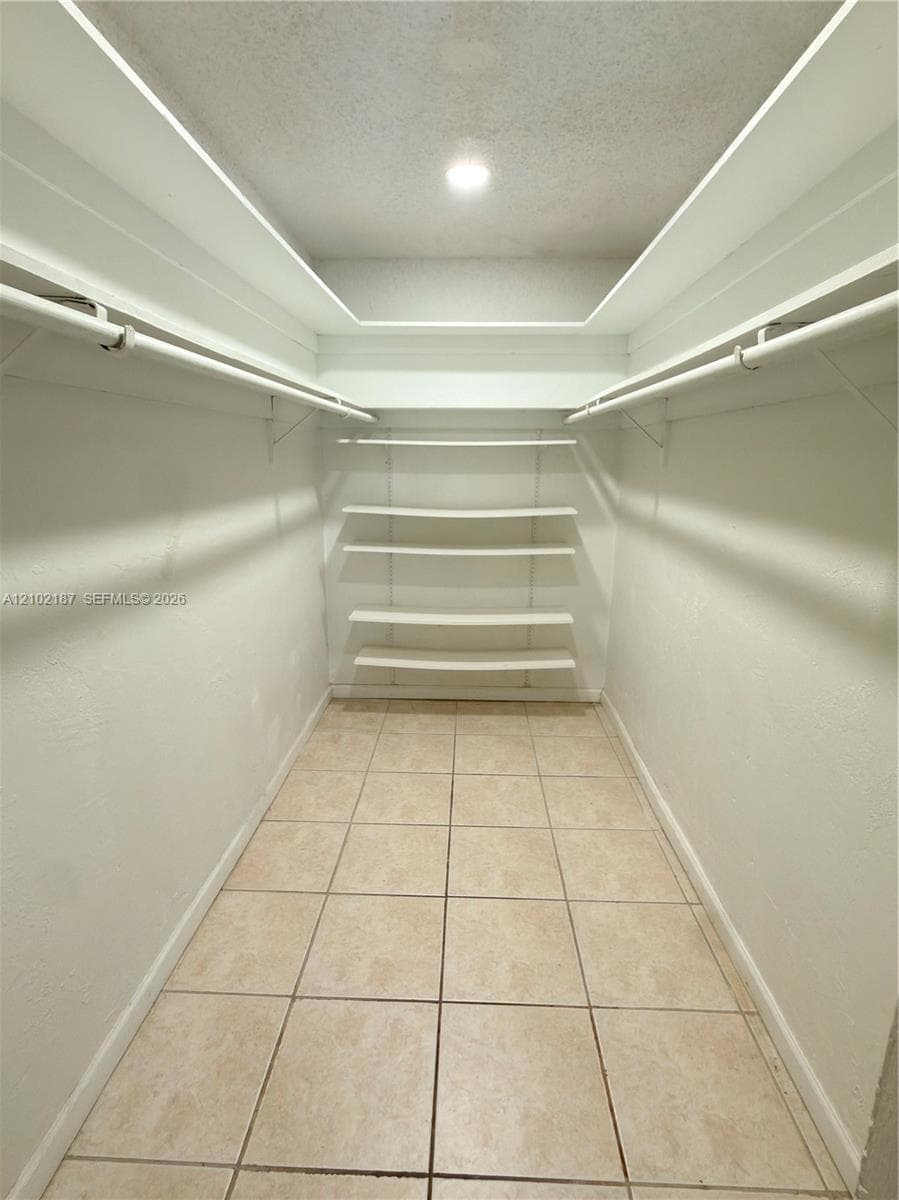 Woodside condominium · #108A in Miami - Photo 5
