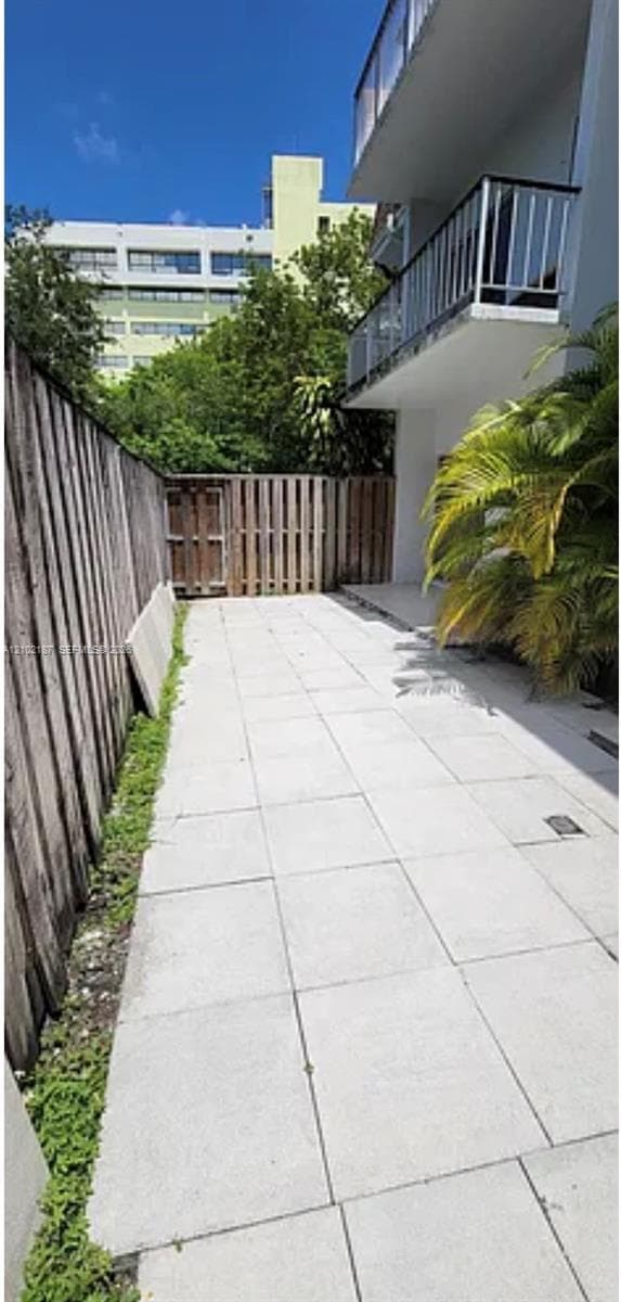 Woodside condominium · #108A in Miami - Photo 10