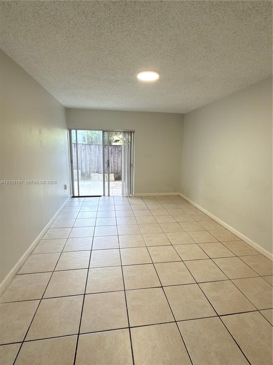 Woodside condominium · #108A in Miami - Photo 4