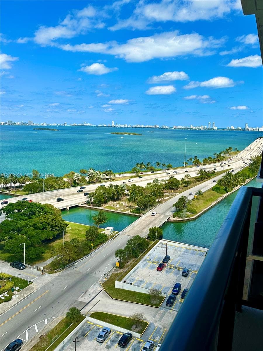 Charter Club · #2015 in Miami - Photo 1