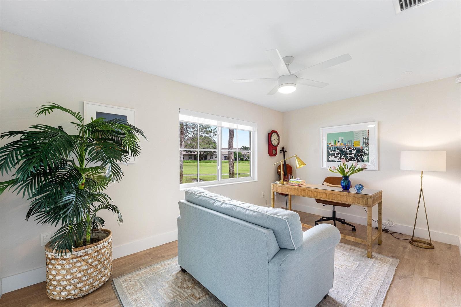 Den/Office Bonus Room