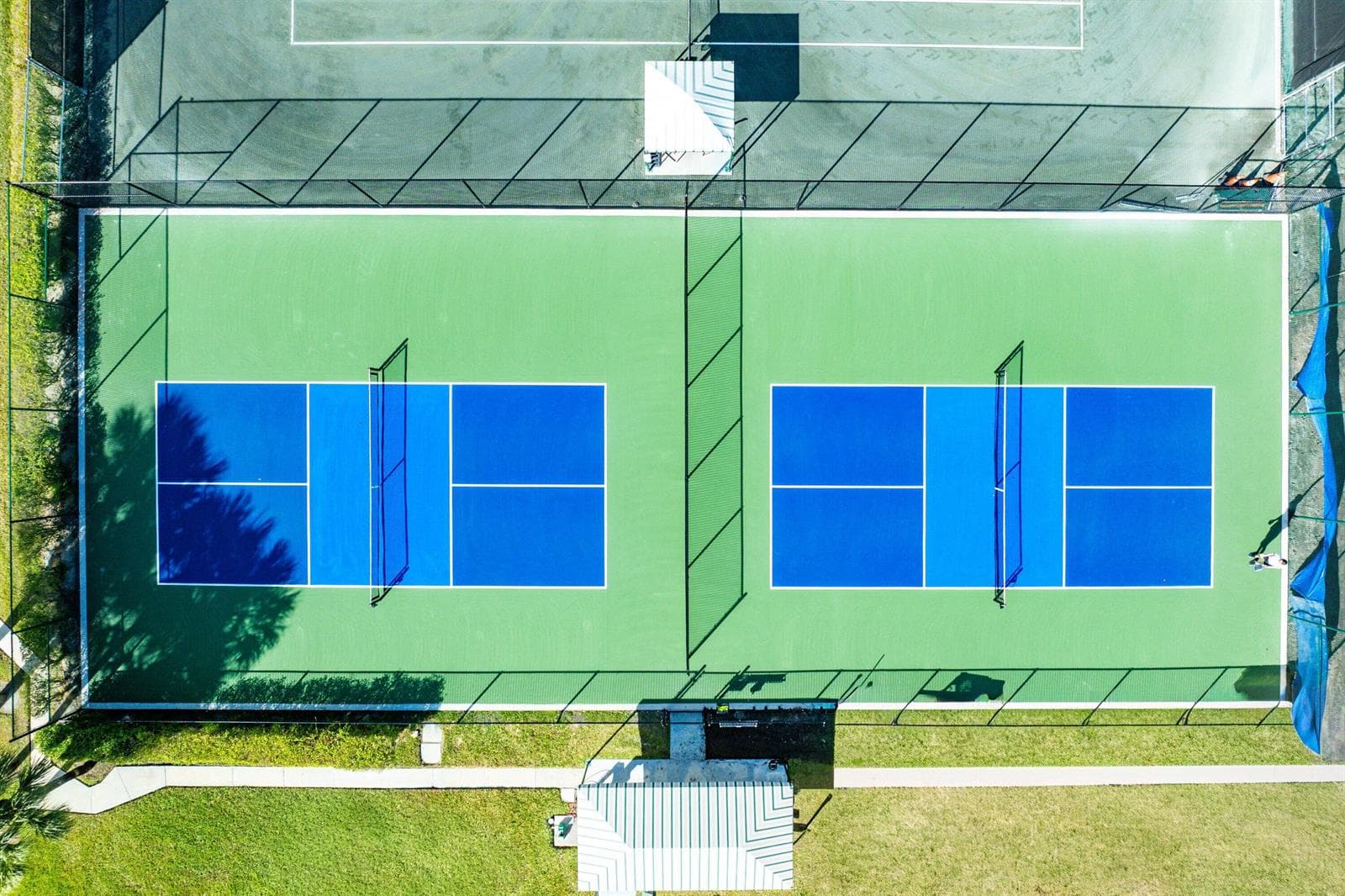 Country Club Pickleball Courts