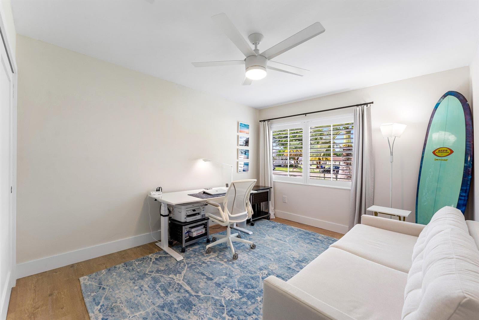 3rd Bedroom w/ Laminate floors
