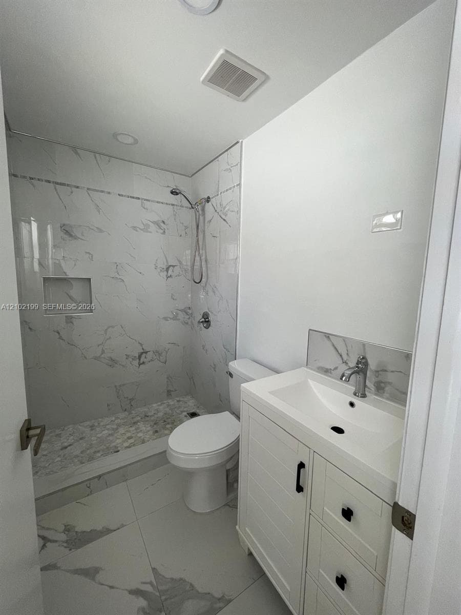 2682 W 74th Ter photo 12
