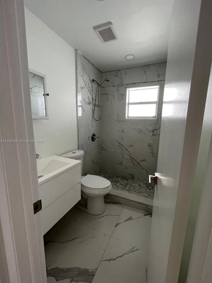 2682 W 74th Ter photo 9