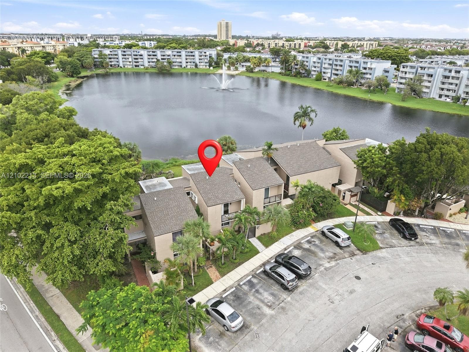 9135 Fontainebleau Blvd #2 photo 2