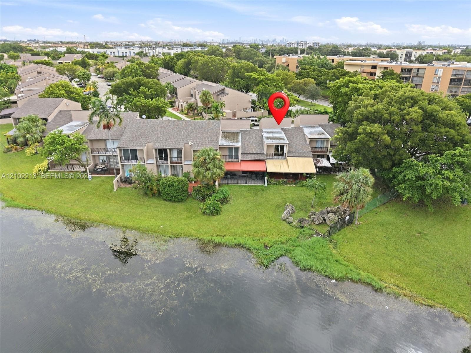 9135 Fontainebleau Blvd #2 photo 44