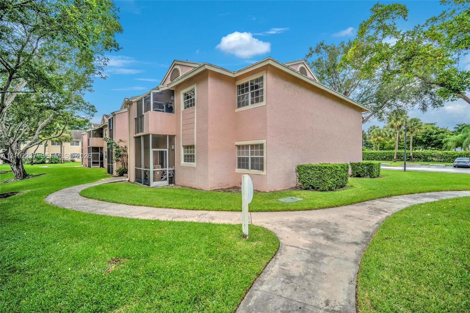 WATERS EDGE AT DEERFIELD · #M3 in Deerfield Beach - Photo 2