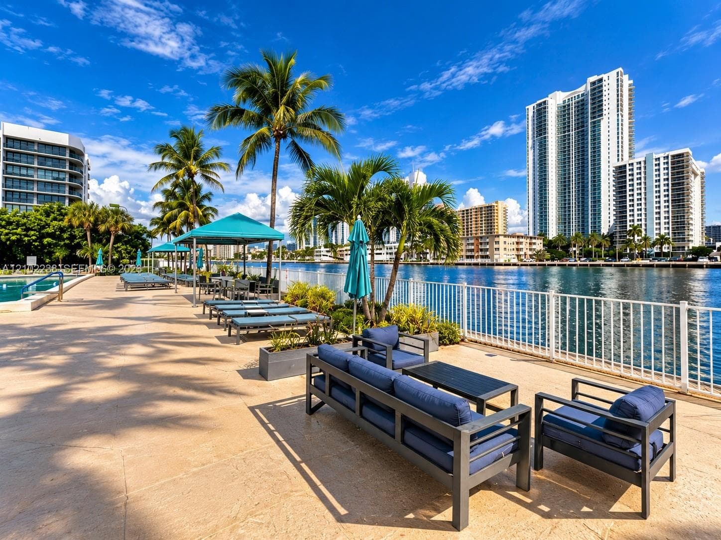 OCEANVIEW PARK CONDO · #127 in Hallandale Beach - Photo 19
