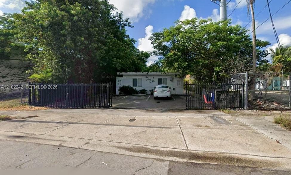 PLAN OF · #2 in Miami - Photo 1