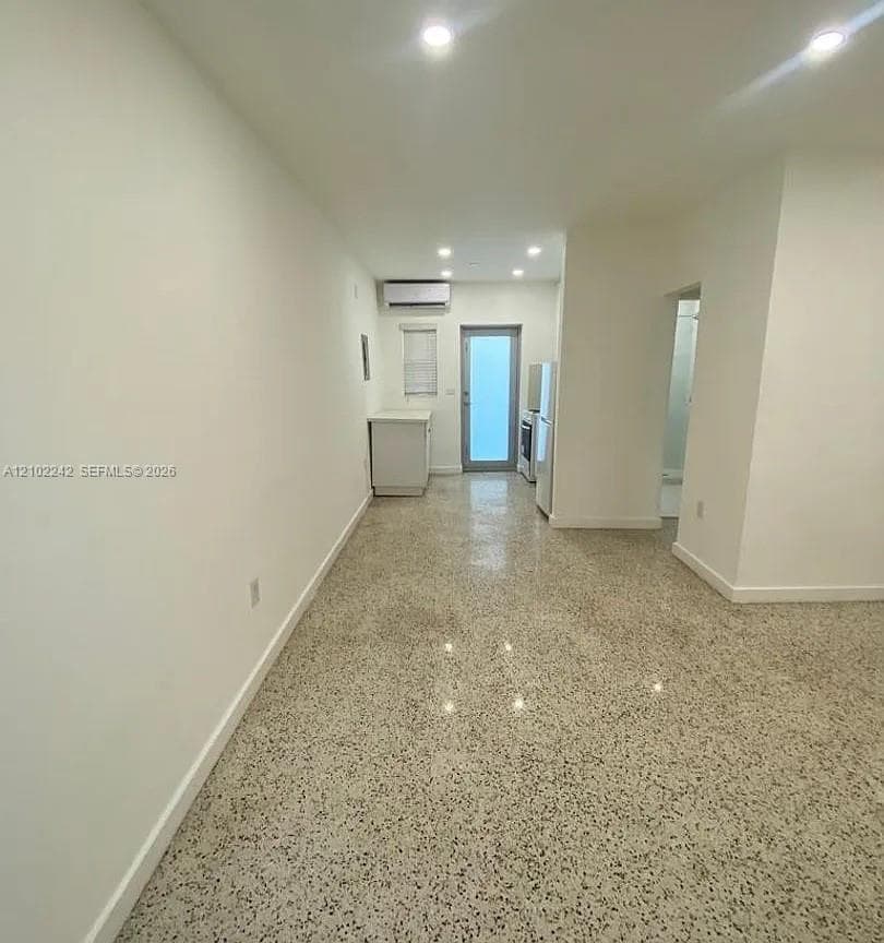 PLAN OF · #2 in Miami - Photo 5