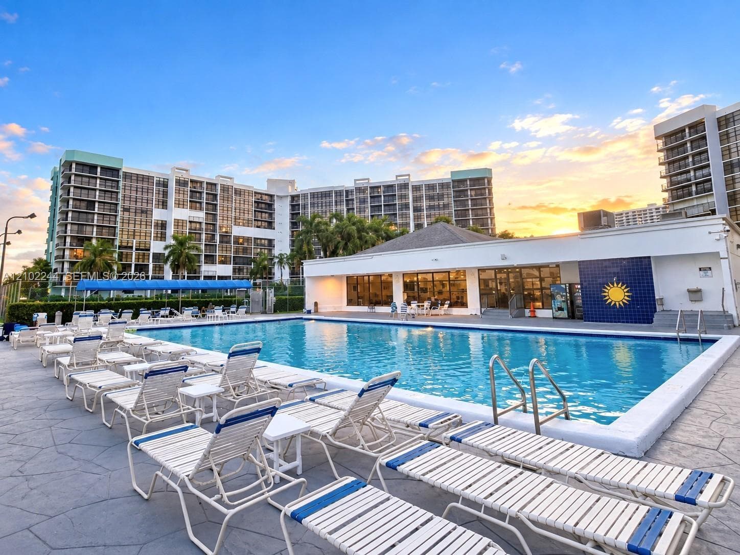 TOWERS OF OCEANVIEW SOUTH · #722 in Hallandale Beach - Photo 19