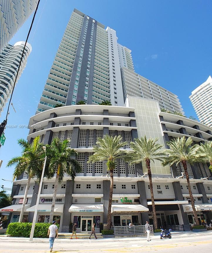 Vue at Brickell · #1213 in Miami - Photo 1
