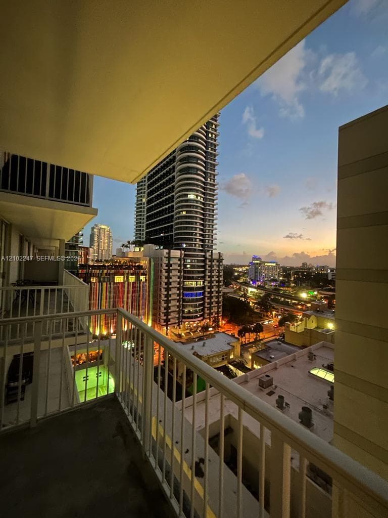 Vue at Brickell · #1213 in Miami - Photo 18
