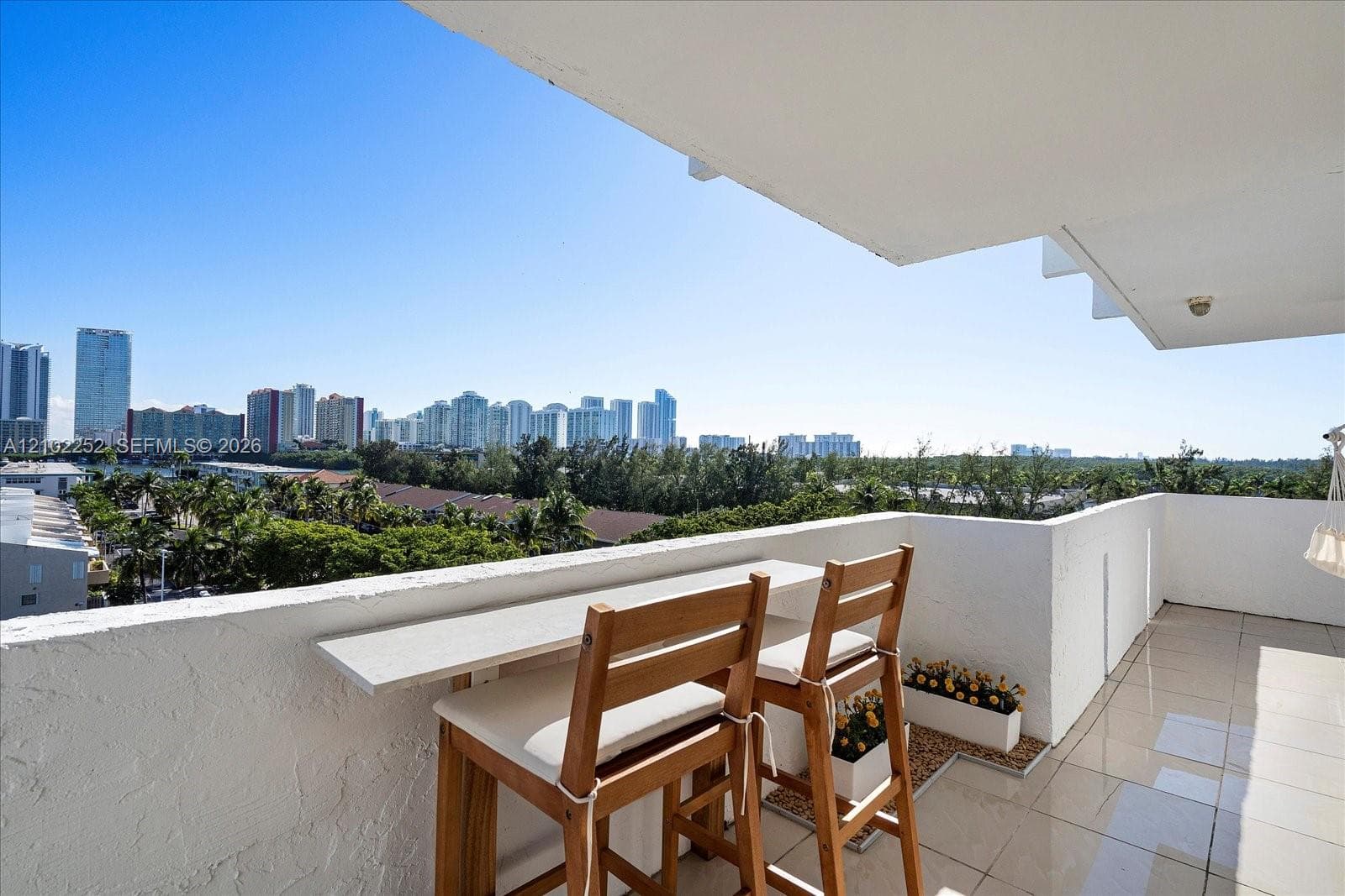CORAL ISLE EAST CONDO · #701 in North Miami Beach - Photo 21