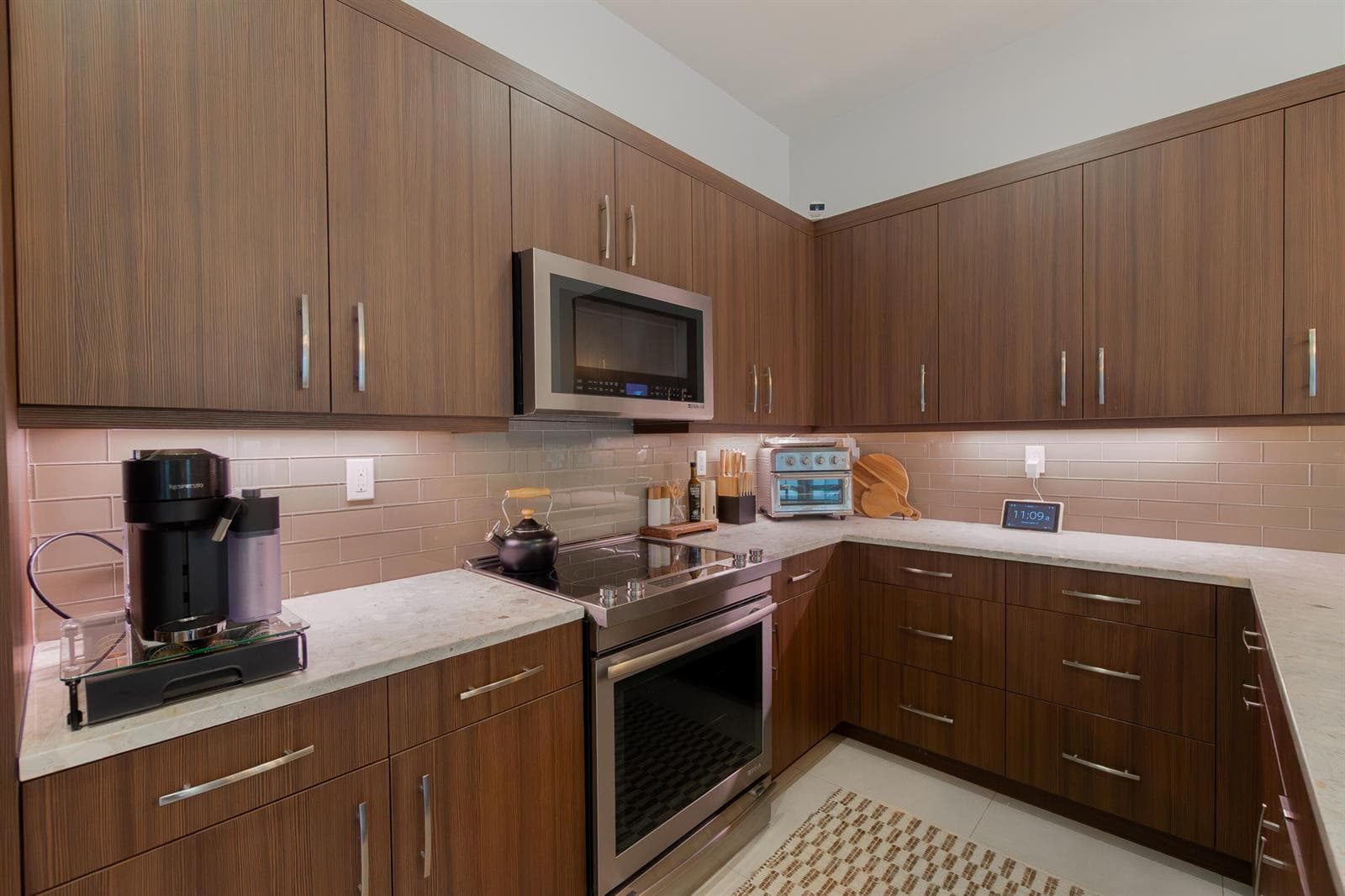 Custom kitchen cabinets