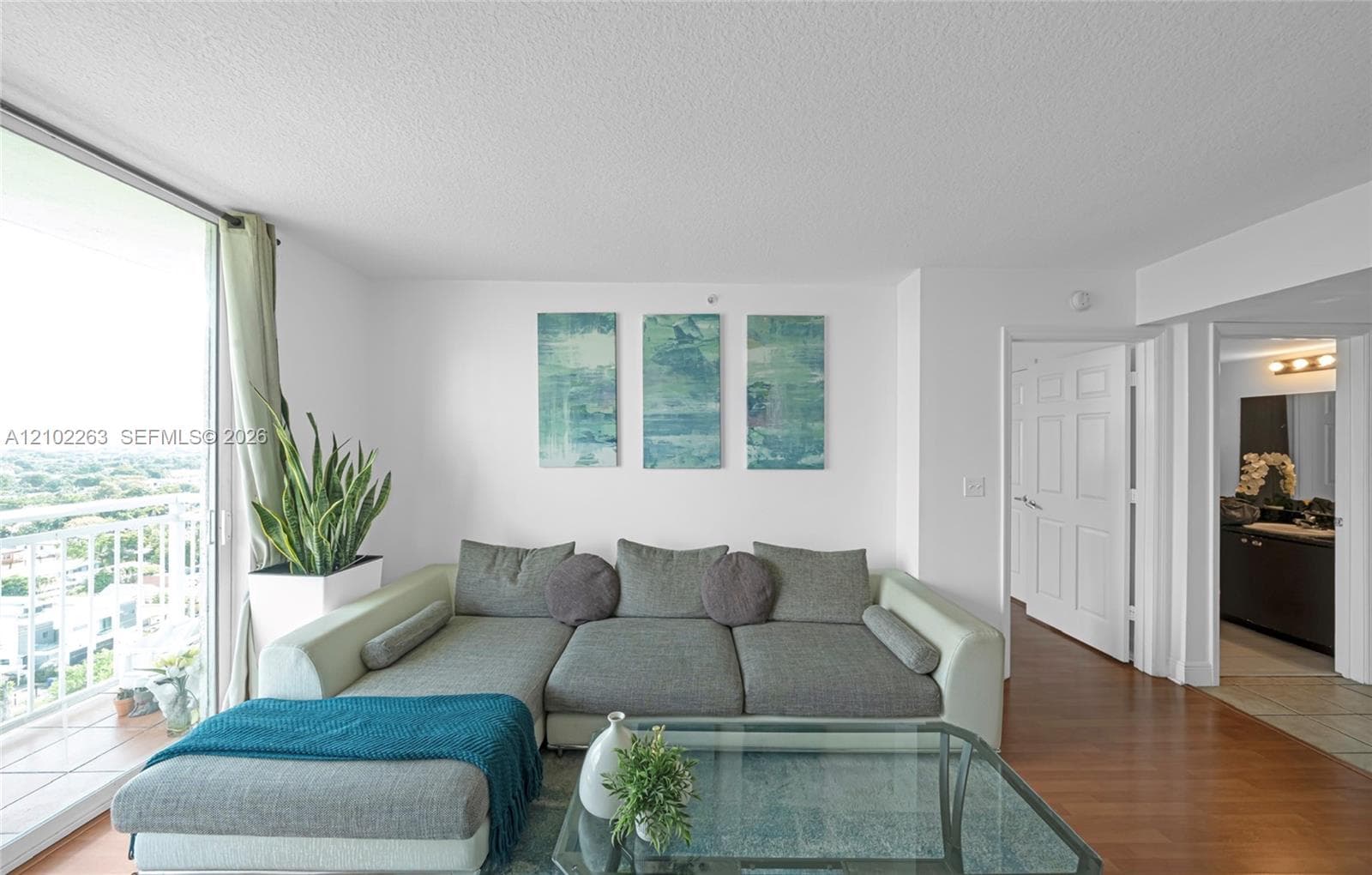 THE ASTON CONDO · #1419 in Miami - Photo 2