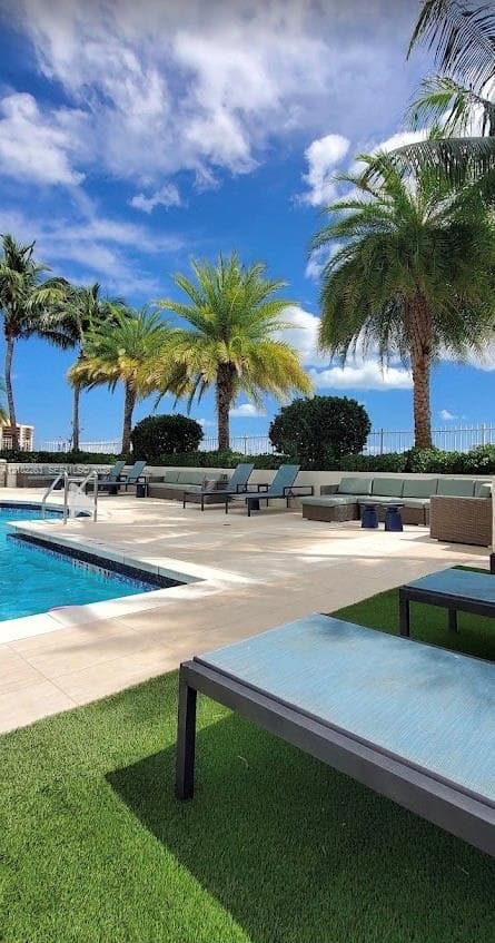 THE ASTON CONDO · #1419 in Miami - Photo 12