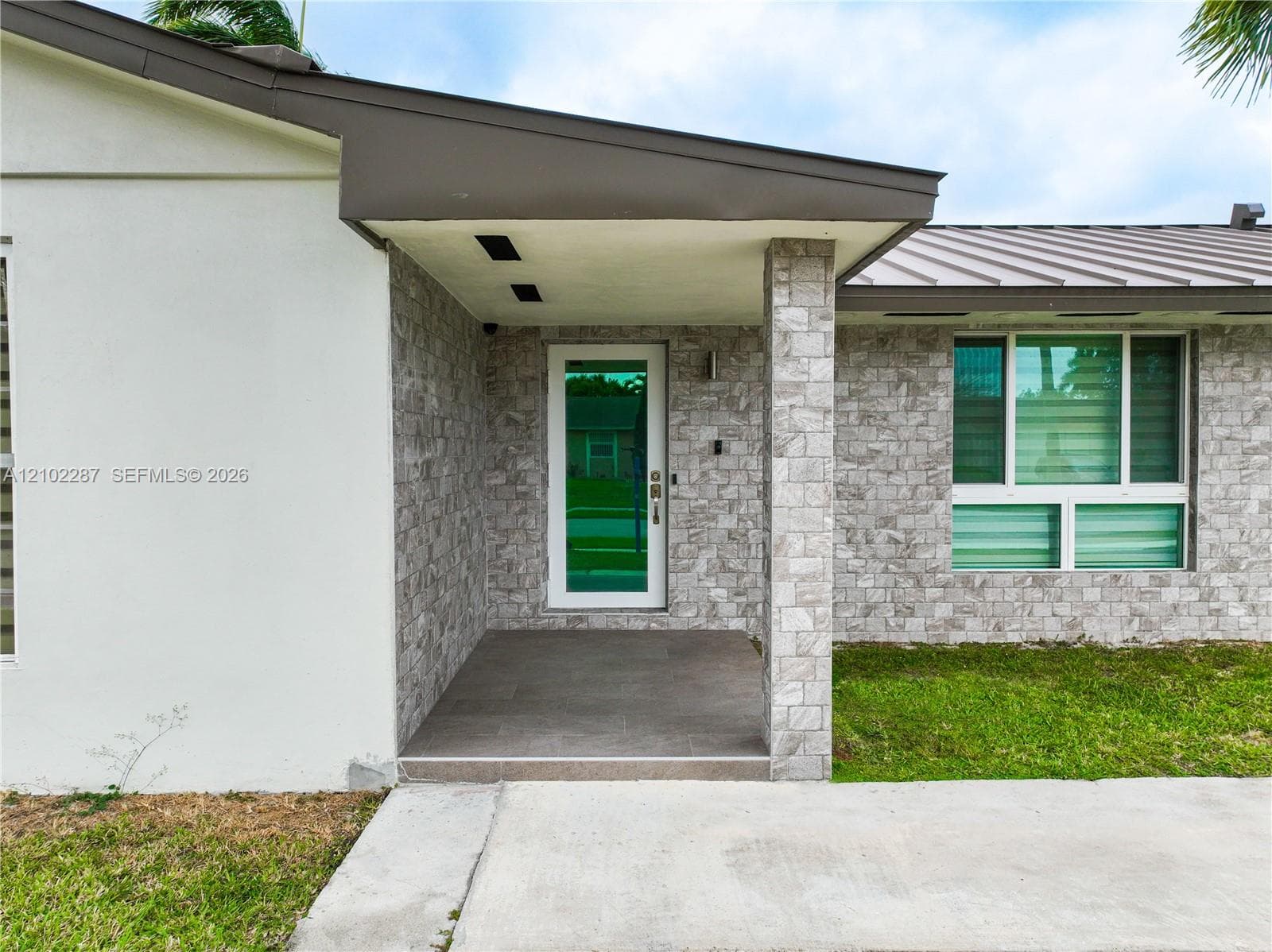13251 SW 254th Ter photo 5