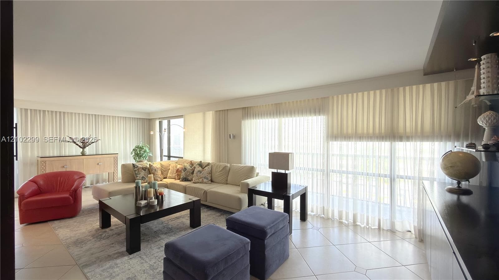 AVANT GARDE CONDO · #402 in Hallandale Beach - Photo 6