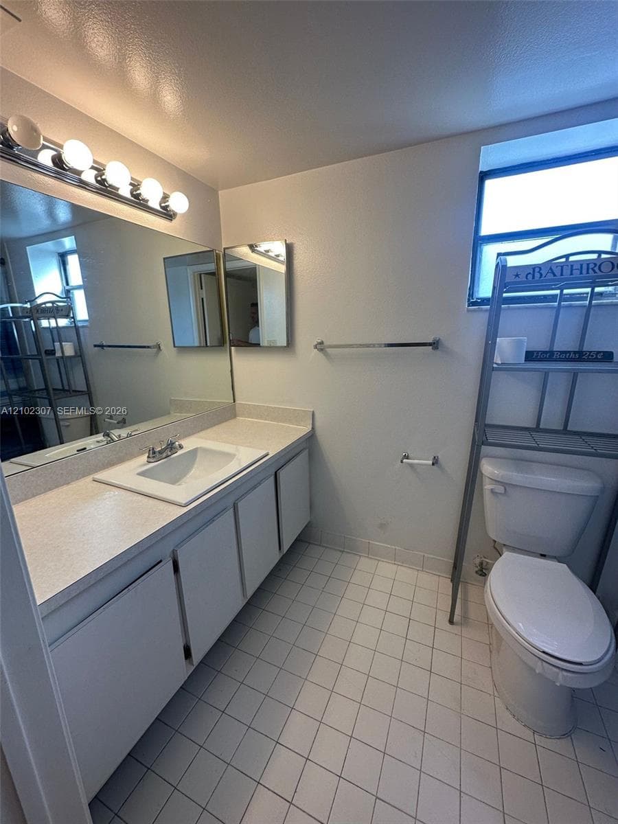 PRESIDENTIAL GOLFVIEW CON · #409 in West Palm Beach - Photo 2