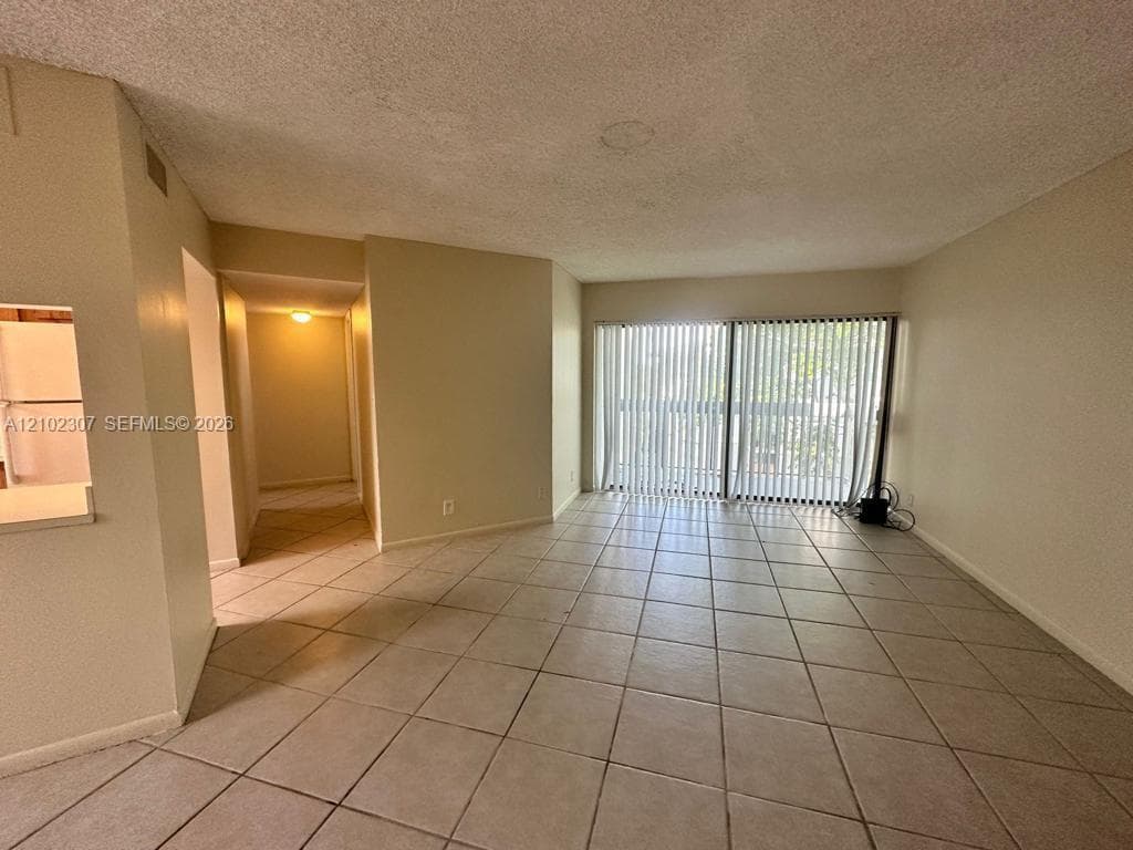 PRESIDENTIAL GOLFVIEW CON · #409 in West Palm Beach - Photo 15