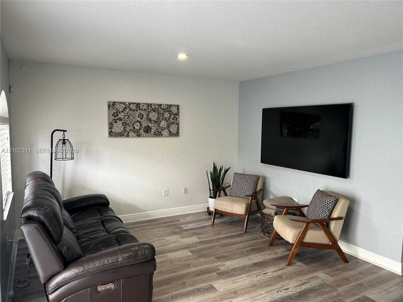 IBIS VILLA AT MIAMI GARDE · #3305 in Hialeah - Photo 4