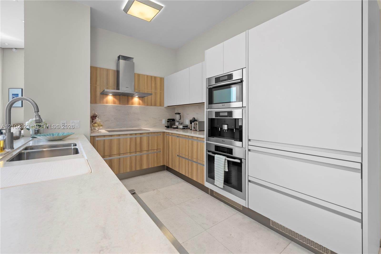 Asia Brickell Key · #3005 in Miami - Photo 12