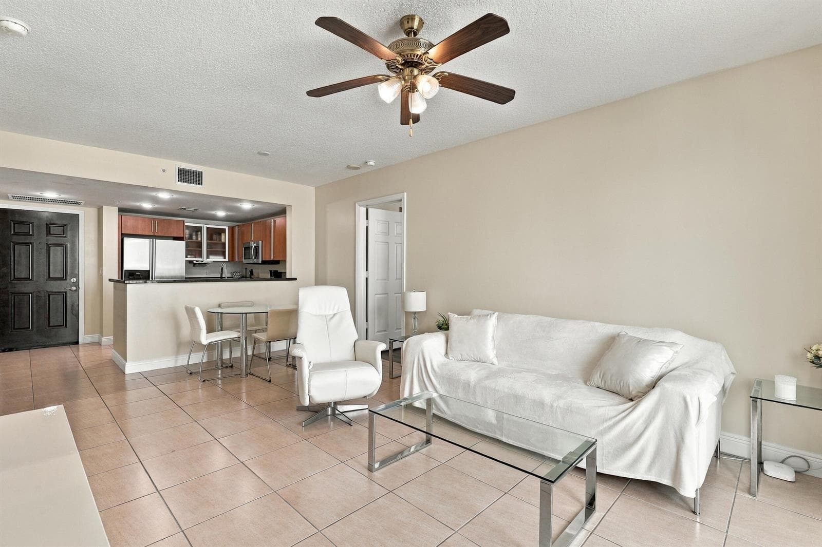 610 Clematis St. #706