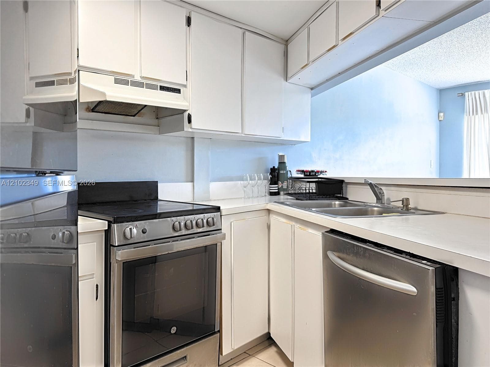 LAKE BEACH CLUB CONDO · #308 in Miami Beach - Photo 6