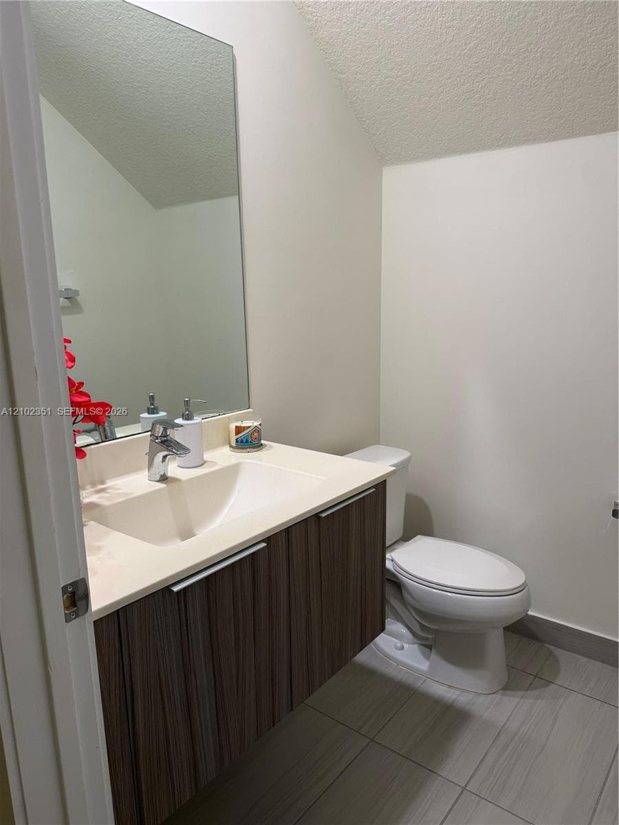 Half Guest Bath