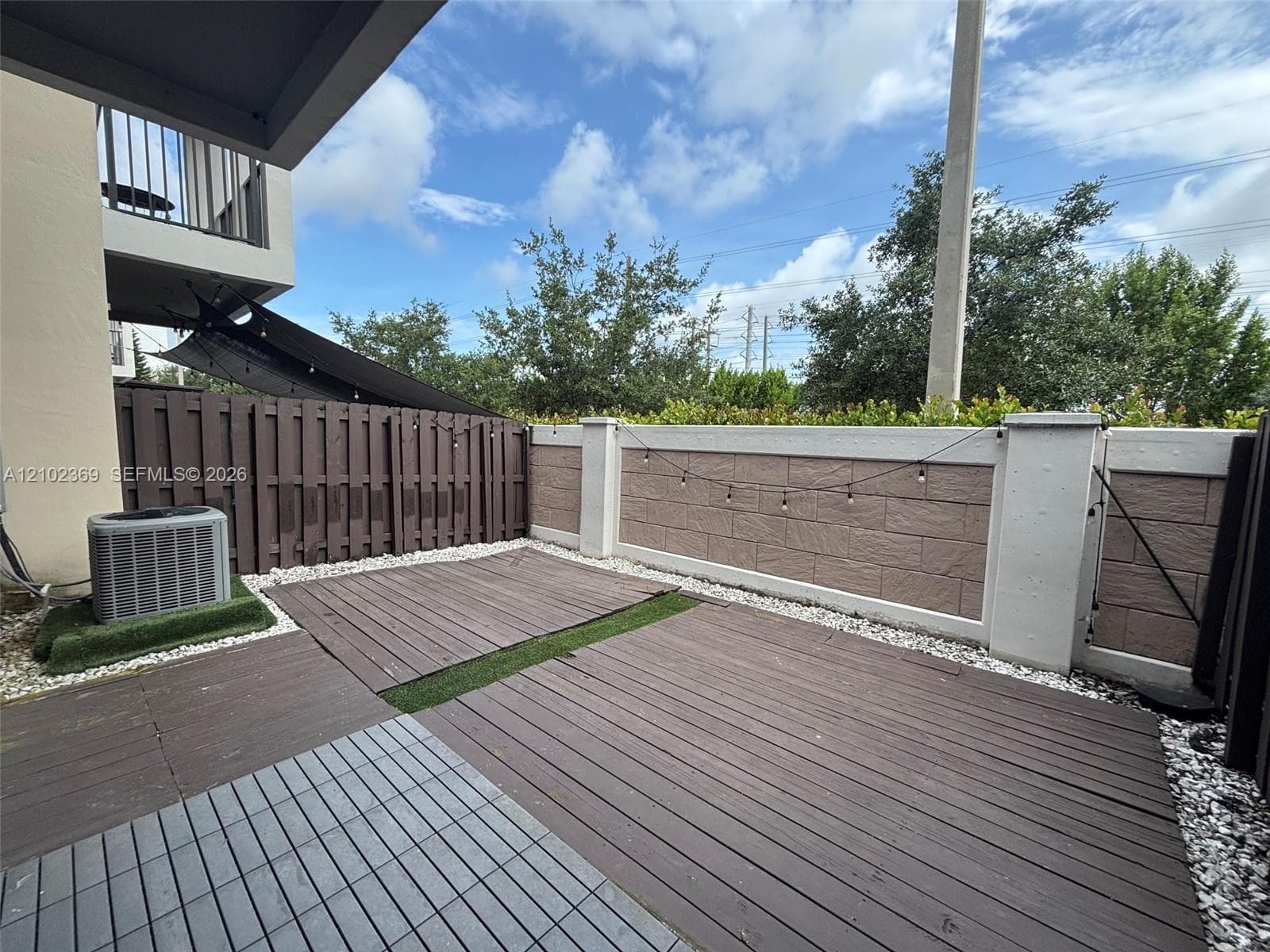 10445 NW 61 LN #10445 photo 4