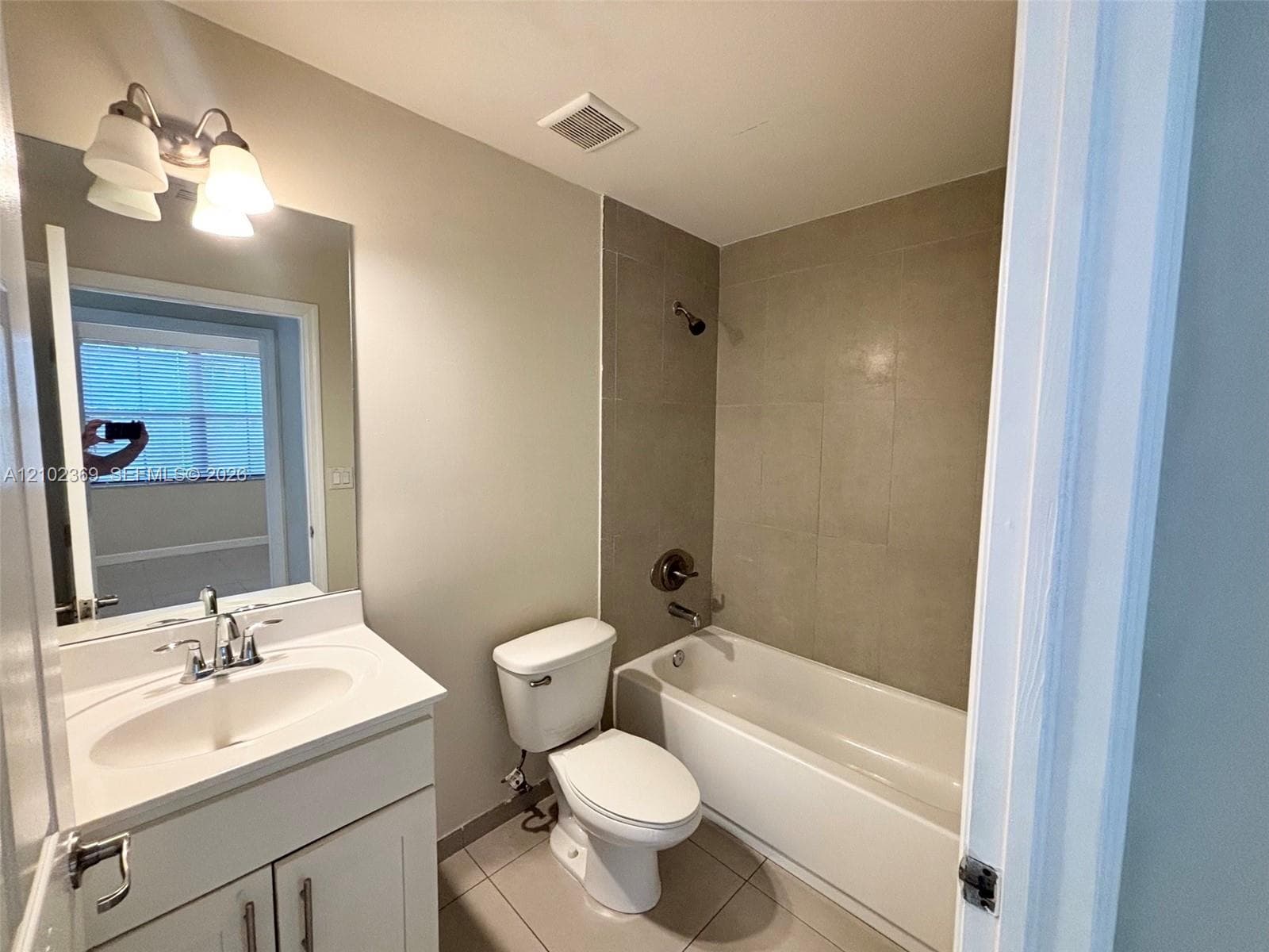 10445 NW 61 LN #10445 photo 8