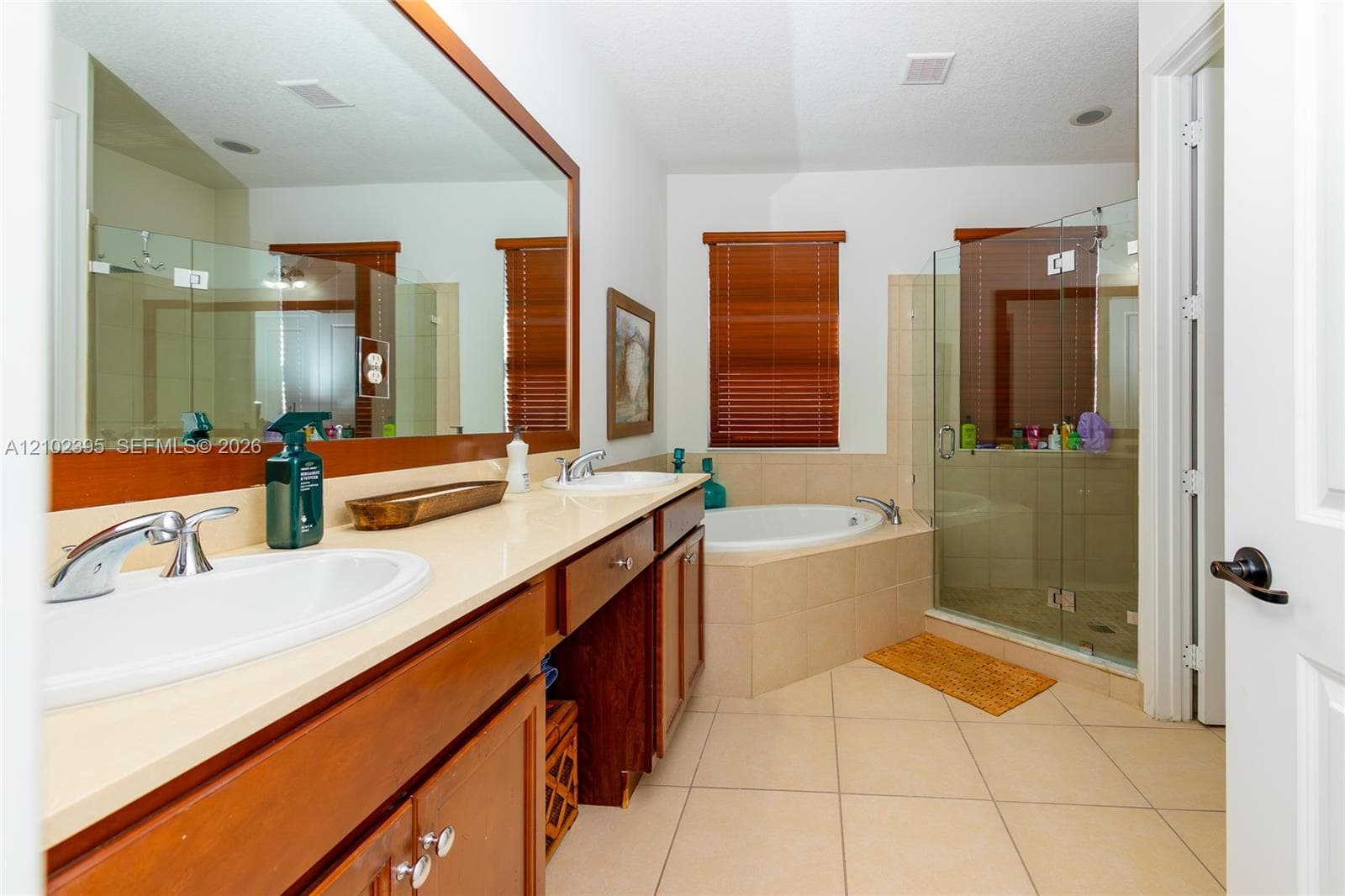 3302 W 97th Ter photo 25