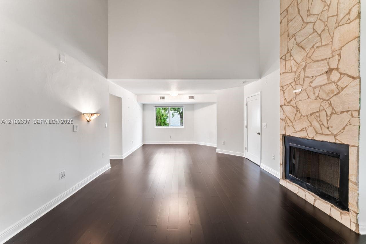 20205 W Oak Haven Cir photo 8
