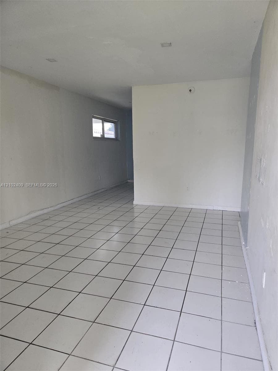 MEYERSON MANOR · #8 in North Miami - Photo 4