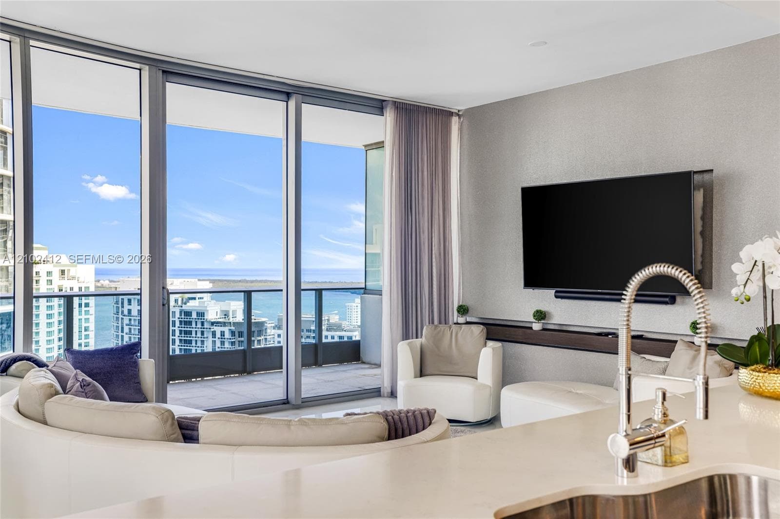 Epic · #4401 in Miami - Photo 7