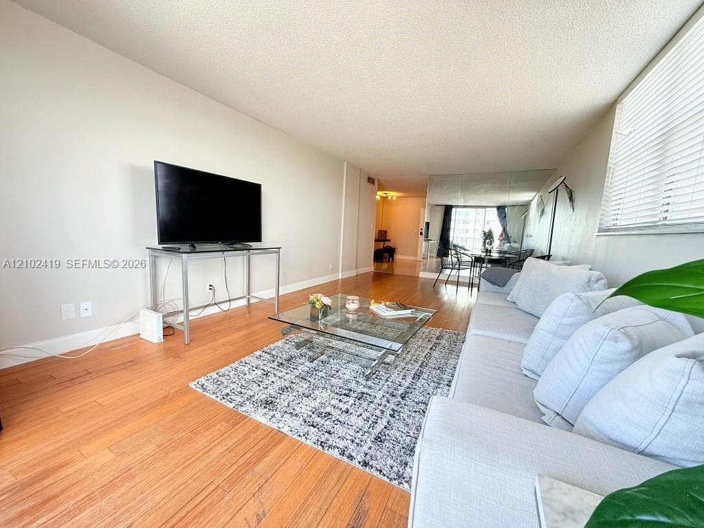 THREE HORIZONS SOUTH COND · #401 in North Miami - Photo 6